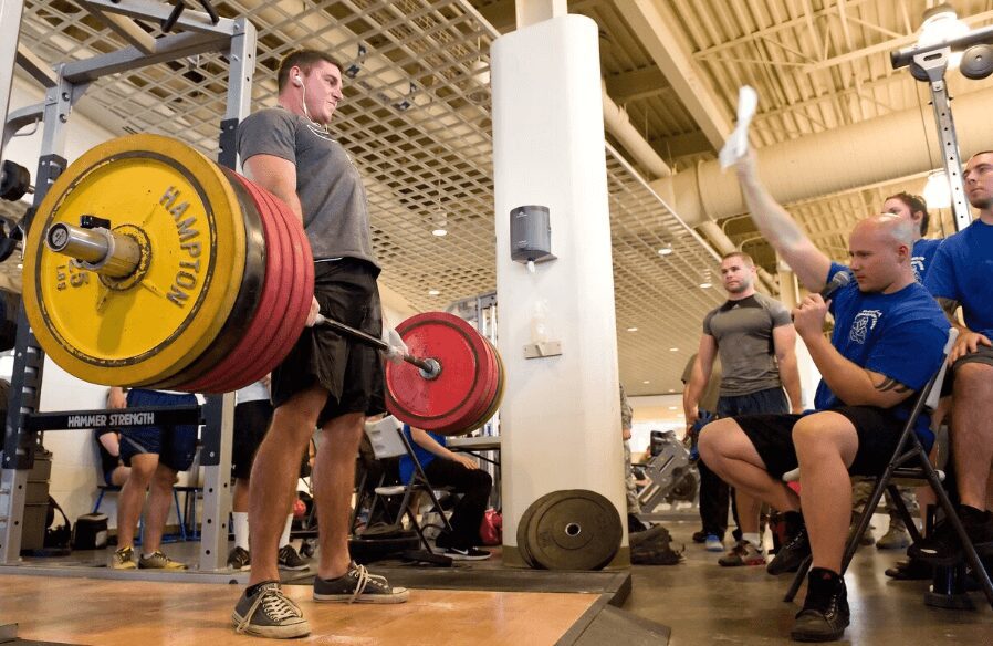 powerlifters intermedios