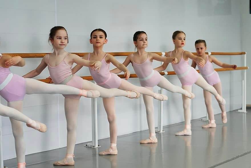 Niñas en danza