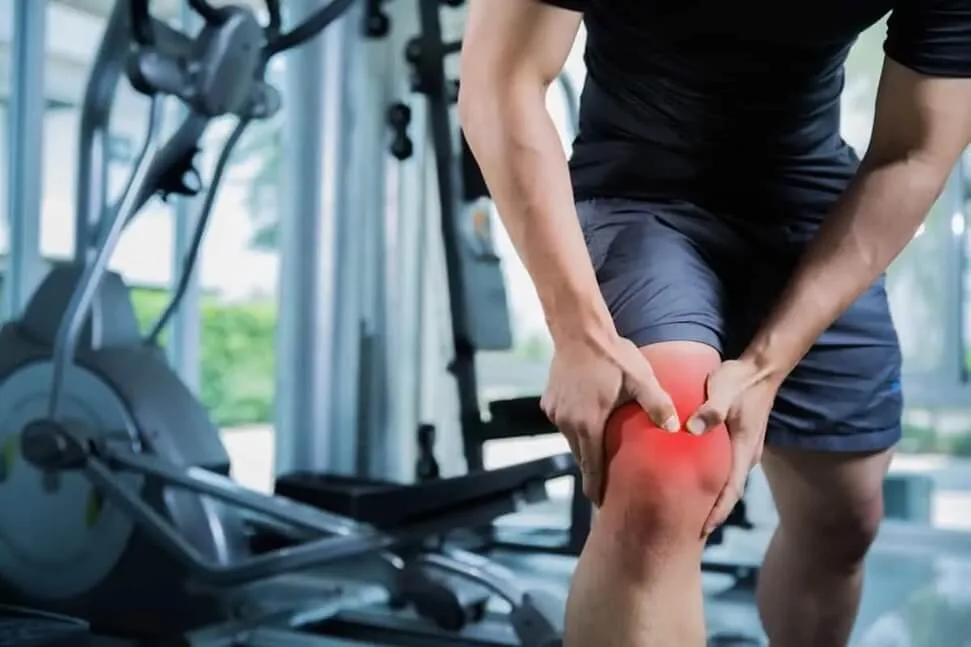Curl femoral sentado vs tumbado vs de pie, diferencias y efectividad. 13 Leg curl lesión