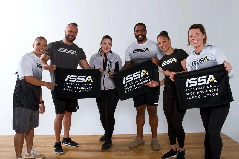 Validez de la Certificación ISSA para ser entrenador personal 1 GAjHDPXa4AA 3C jpg