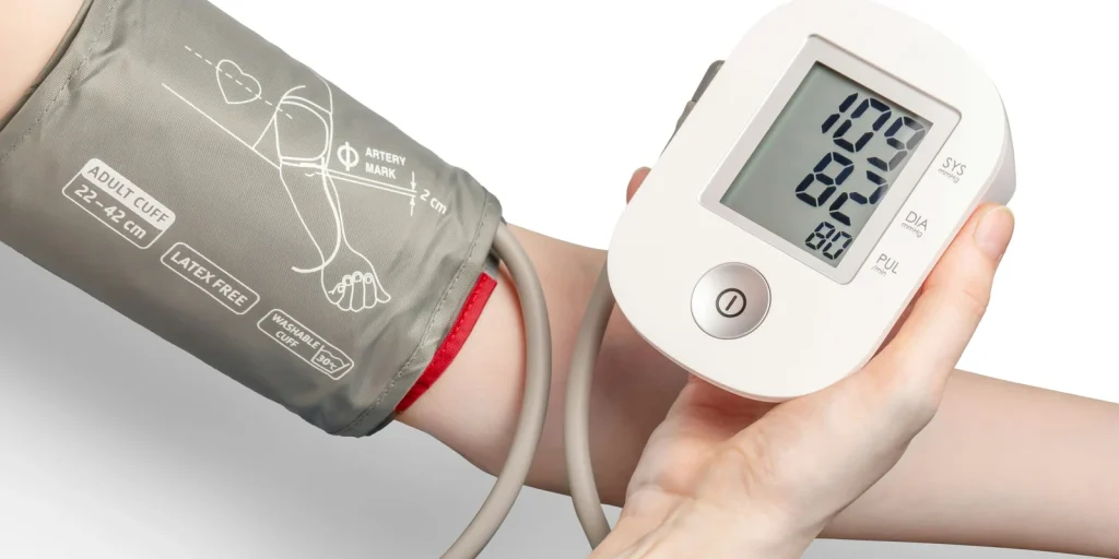 ¿Cómo afecta el entrenamiento con pesas a la presión arterial? 3 que es la presion arterial