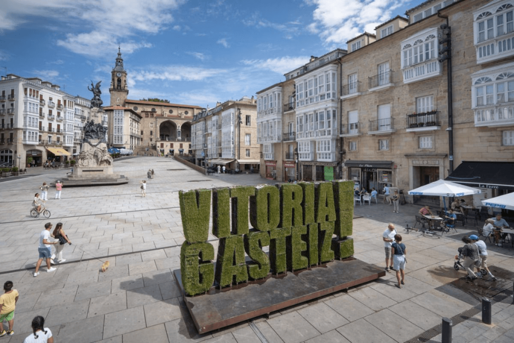 ¿Dónde estudiar CAFYD en Vitoria-Gasteiz? 1 Estudiar CAFYD en Vitoria-Gasteiz