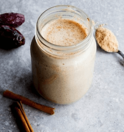 Batido de tahini, dátiles y avena