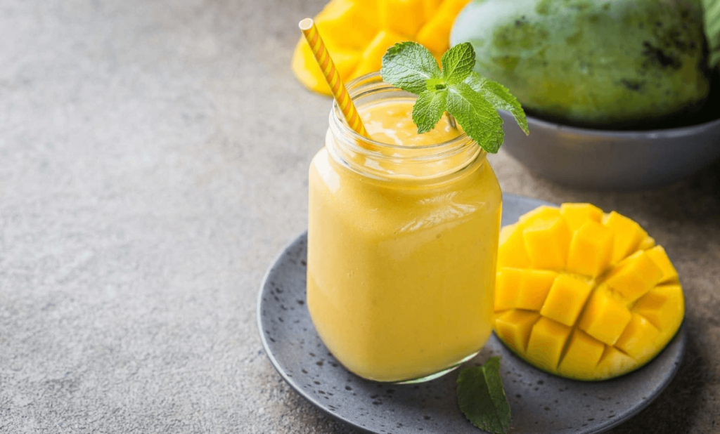 Batido de proteína de guisante y mango