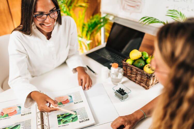 Dietista suplementos de vitaminas