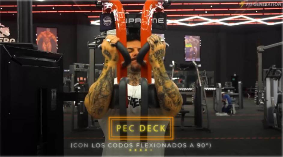 Pec deck y aperturas