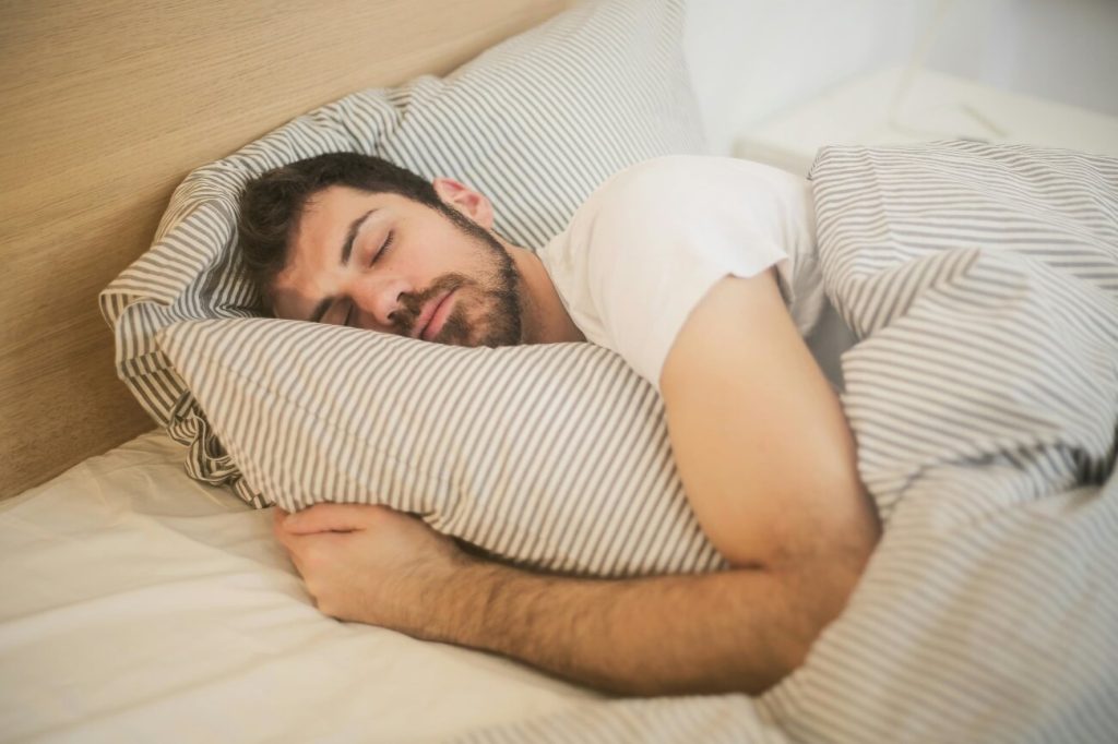 Efectos de baño frío al sueño